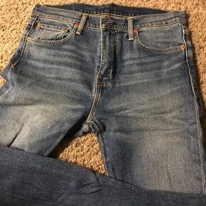 Men’s Levi’s jeans